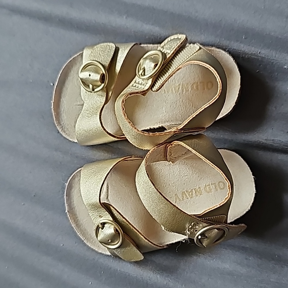 Baby sandals